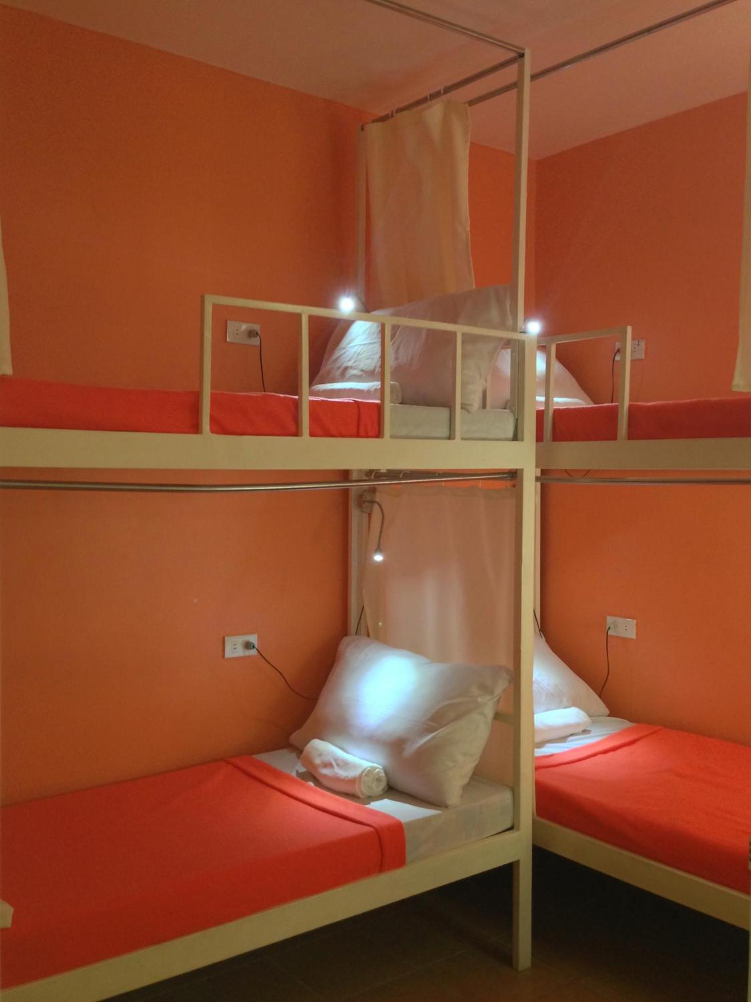 Crossroads Hostel Manila Mandaluyong Camera foto