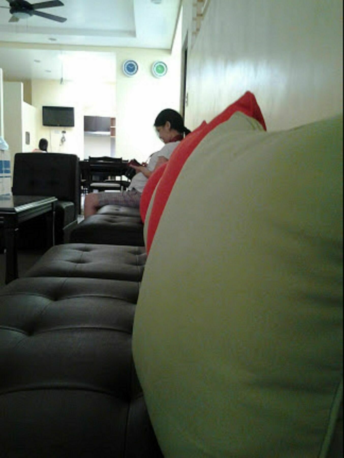 Crossroads Hostel Manila Mandaluyong Esterno foto